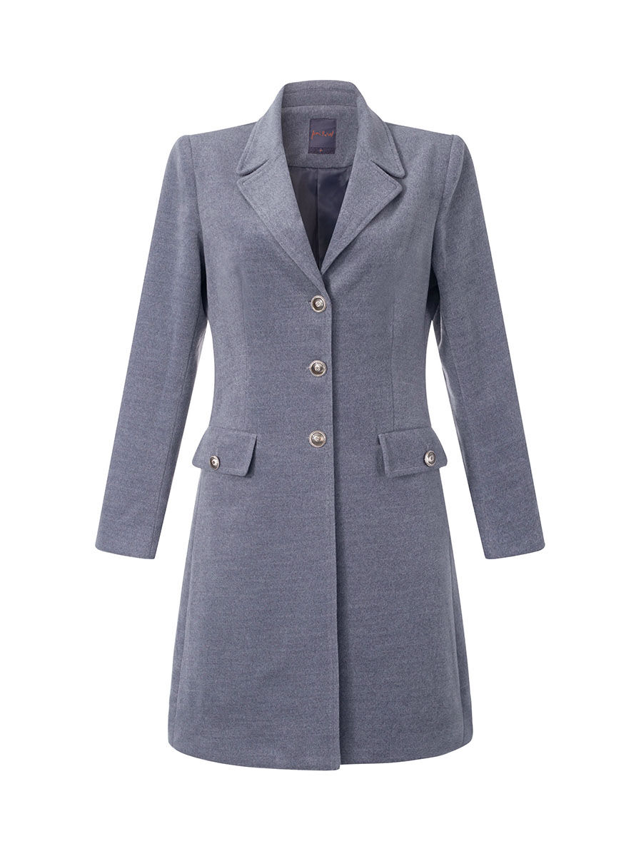 Collared grey coat