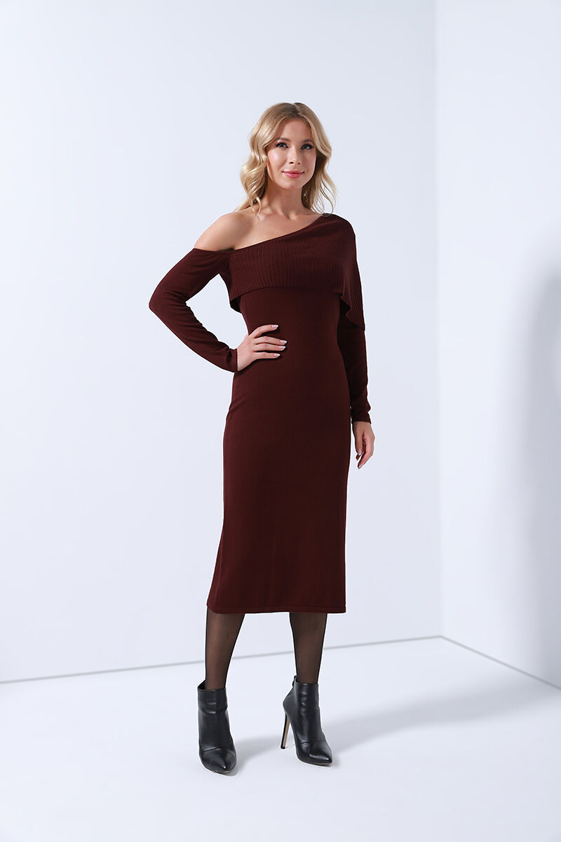 One-shoulder knitted dress