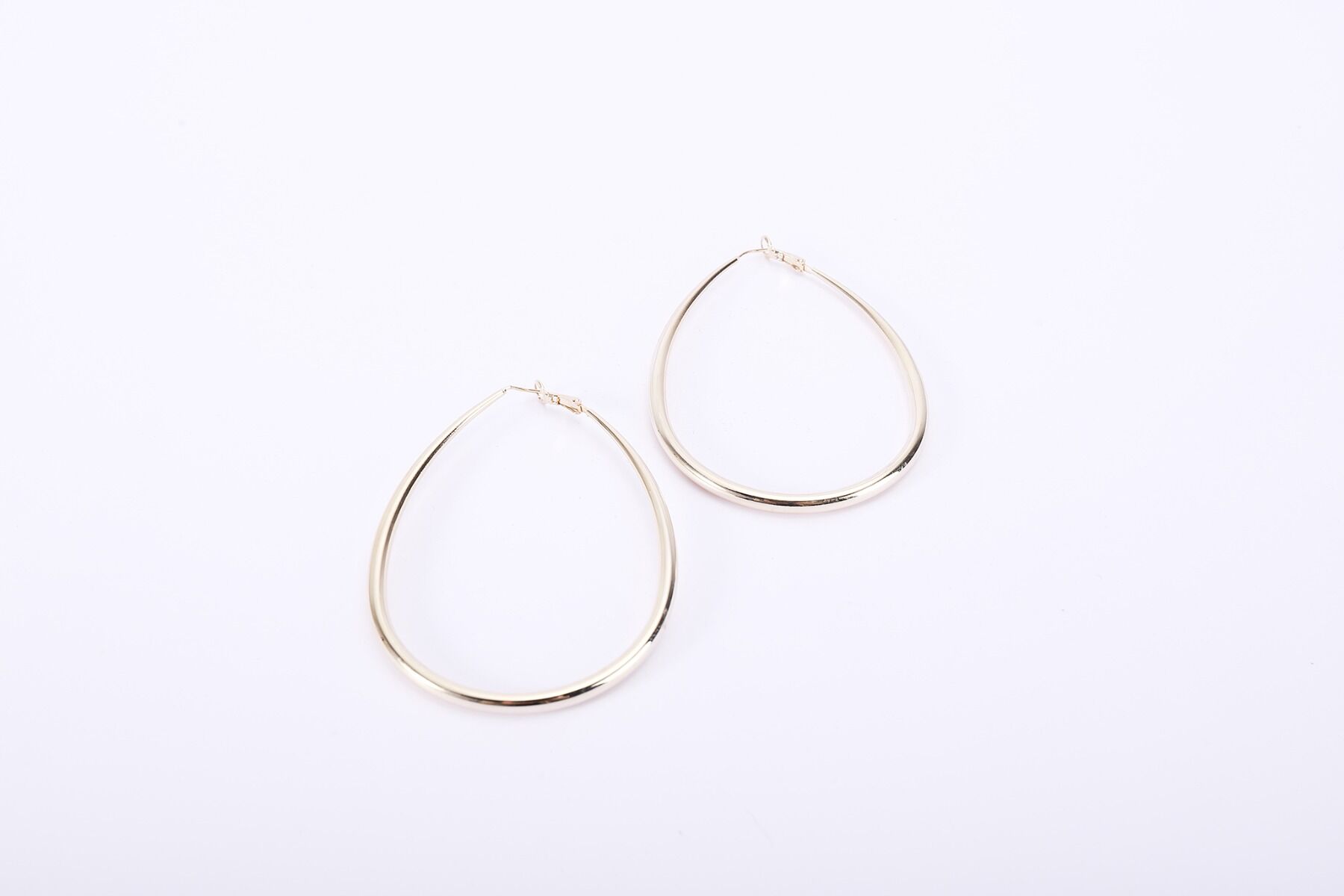 tear loop earrings